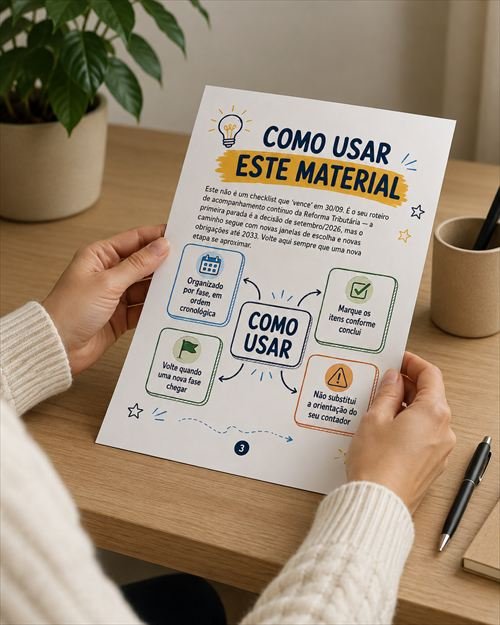 Pessoa usando o Checklist Fácil da Reforma Tributária